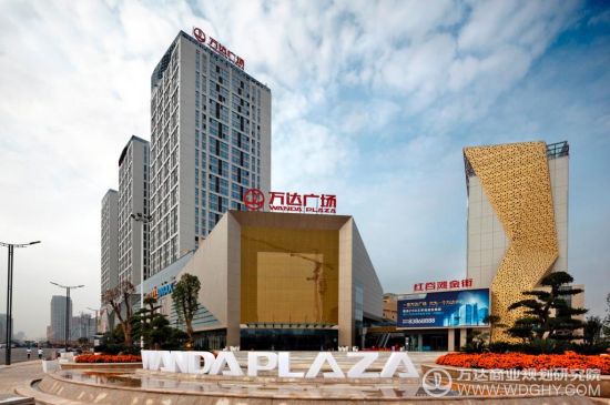 紅谷灘萬達(dá)廣場(chǎng) 紅谷灘萬達(dá)廣場(chǎng)